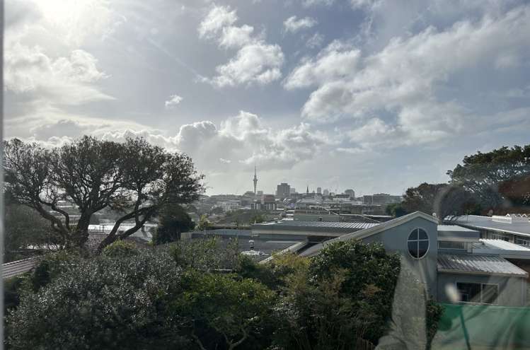 6/13 View Road 1728_1