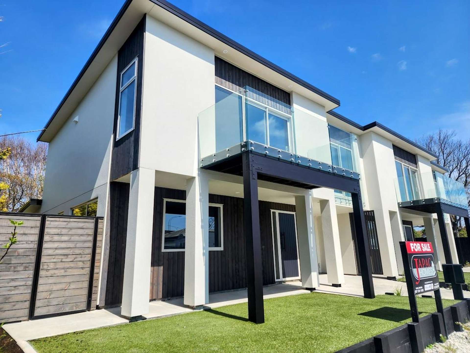 2/2 Tiraumea Street Palmerston North_0