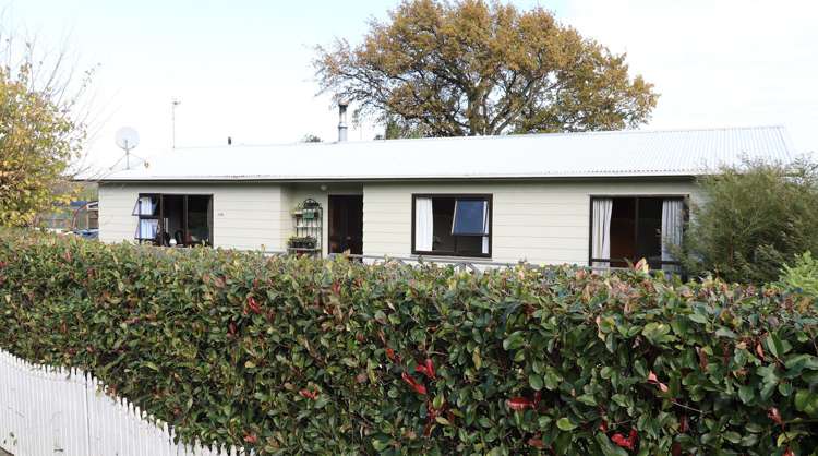 250b High Street North Carterton_21