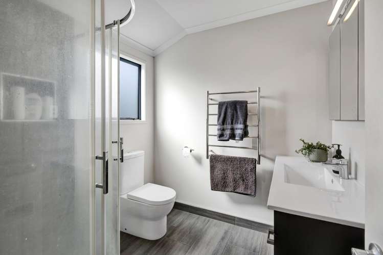 19 Ashmore Drive Frankleigh Park_16