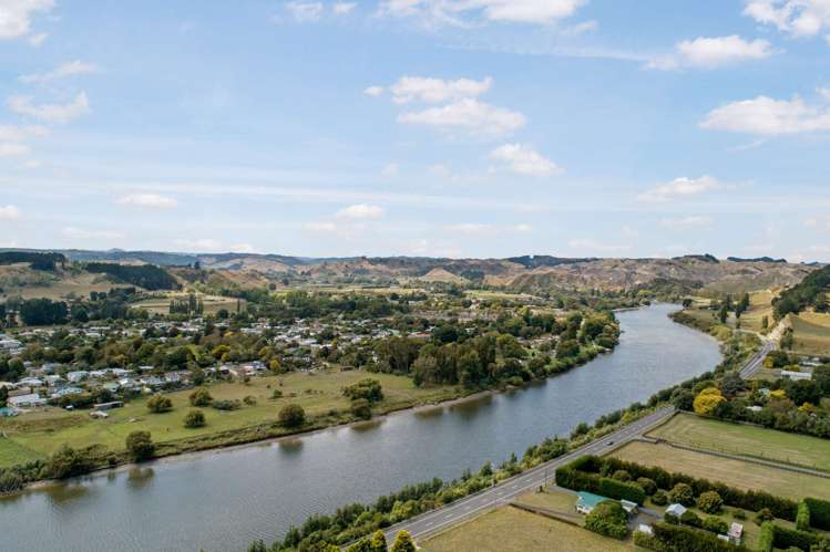 59 Riverbank Road Okoia_14