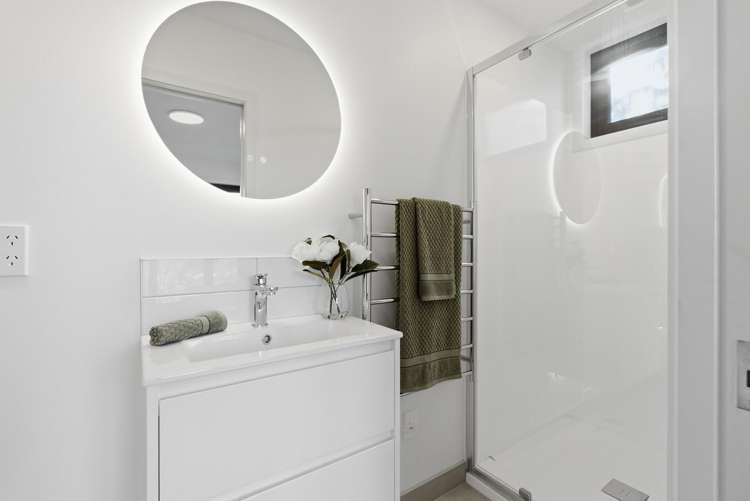 27B Westhaven Drive Tawa_11