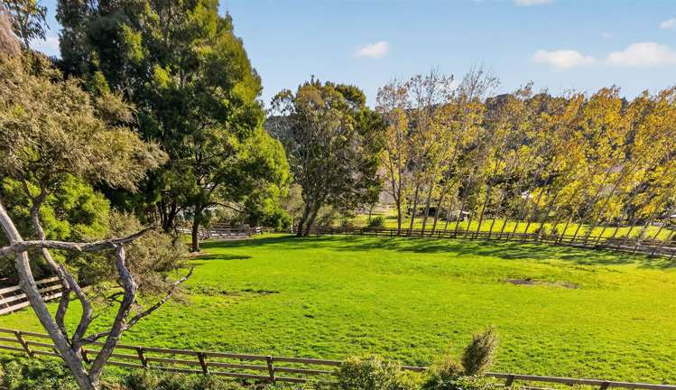 37B Robinson Road_3