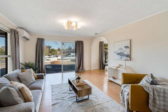 10 Kowhai Street Hamilton Lake_1