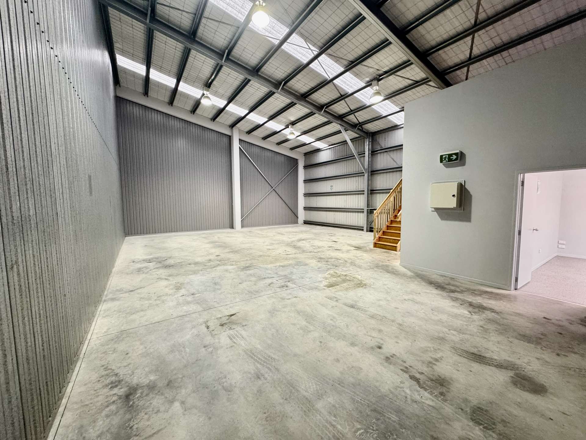 2/37 Anvil Road Silverdale_0