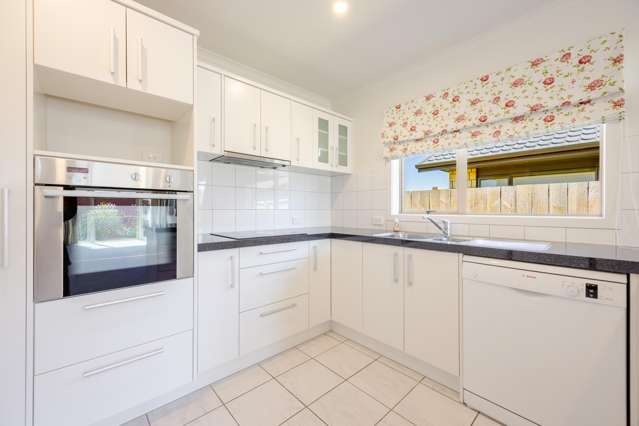 Lot Unit 18 Henry Russell Estate, 36 Belgrove Drive Waipukurau_2