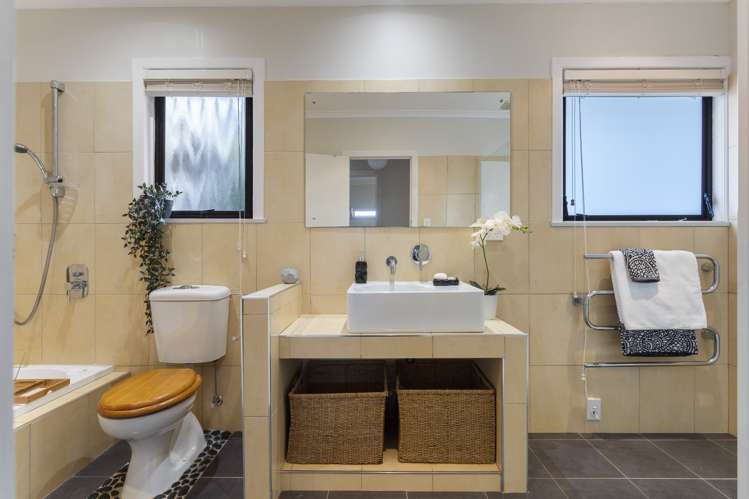 43 Forrest Hill Road Milford_11