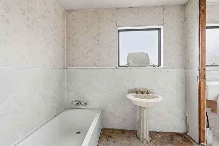 15 Thomas Road Orepuki_9