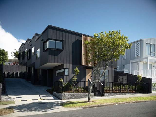 1/26 Leybourne Circle Glen Innes_1