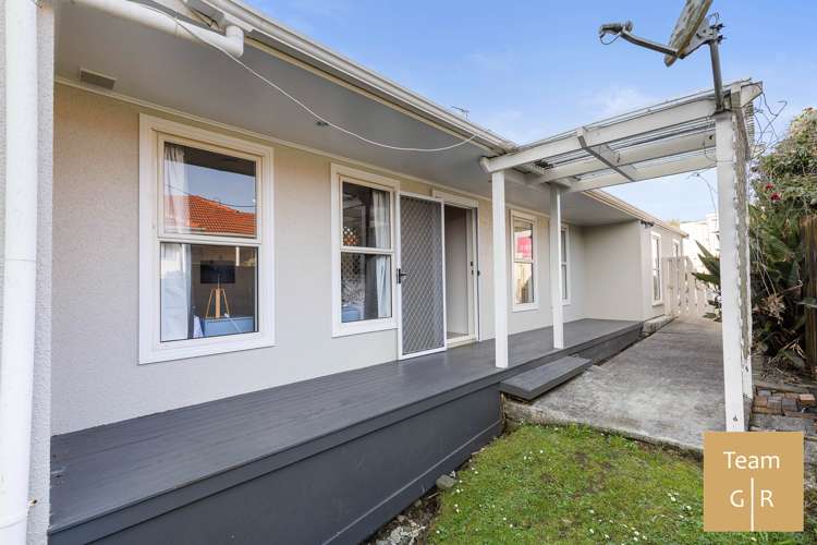 2/109 Beach Road Pahurehure_14