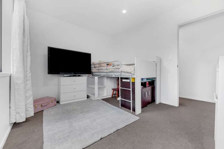 16 Stroom Street Flat Bush_13