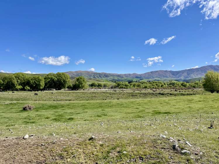 307 McHenrys Road Kurow_7