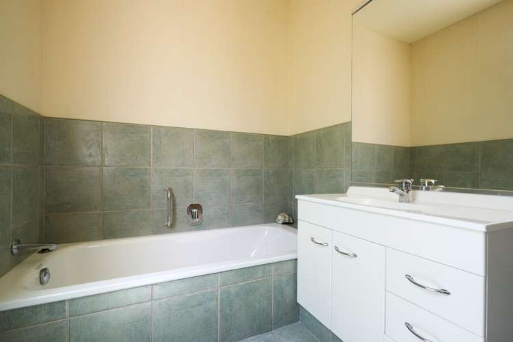 14 Harvey Road Bluff Hill_12