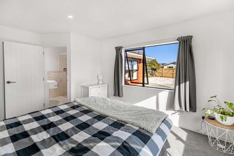 7 Easton Way Levin_16