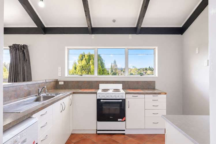 199 Devon Street West Pomare_8