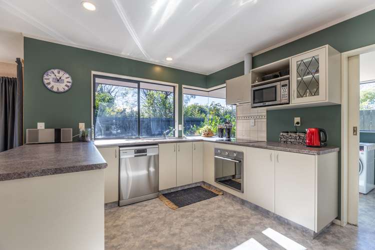 66a Kingsford Drive Stoke_3