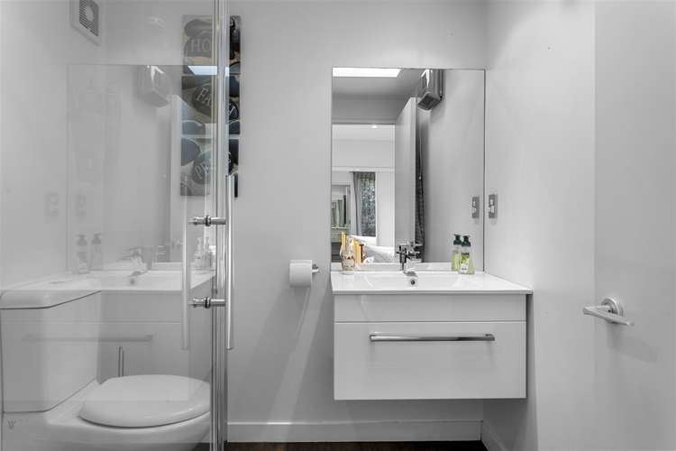 14 Cellars Way Yaldhurst_11