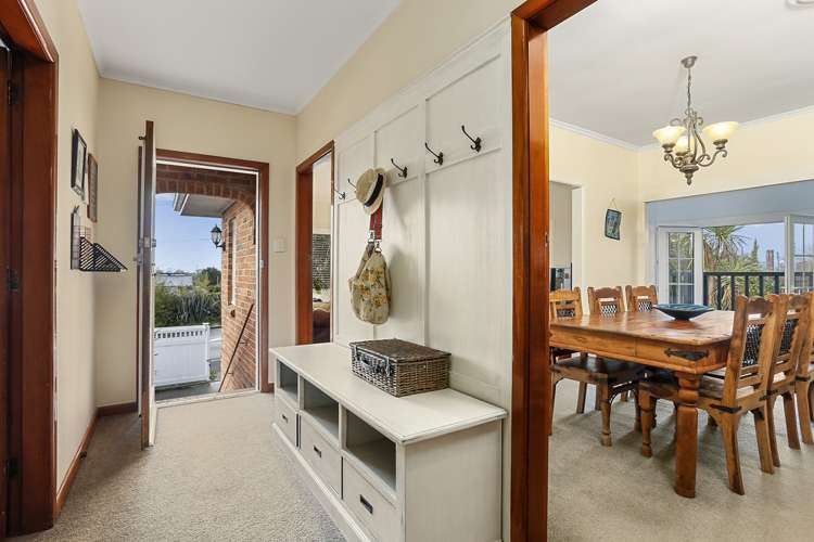 78 Lynwood Road New Lynn_1