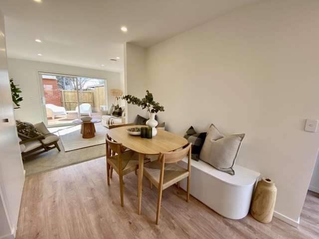 5/2 Hammond Place 10222_3