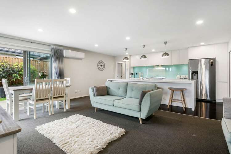 57 Sunningdale Street Wattle Downs_5