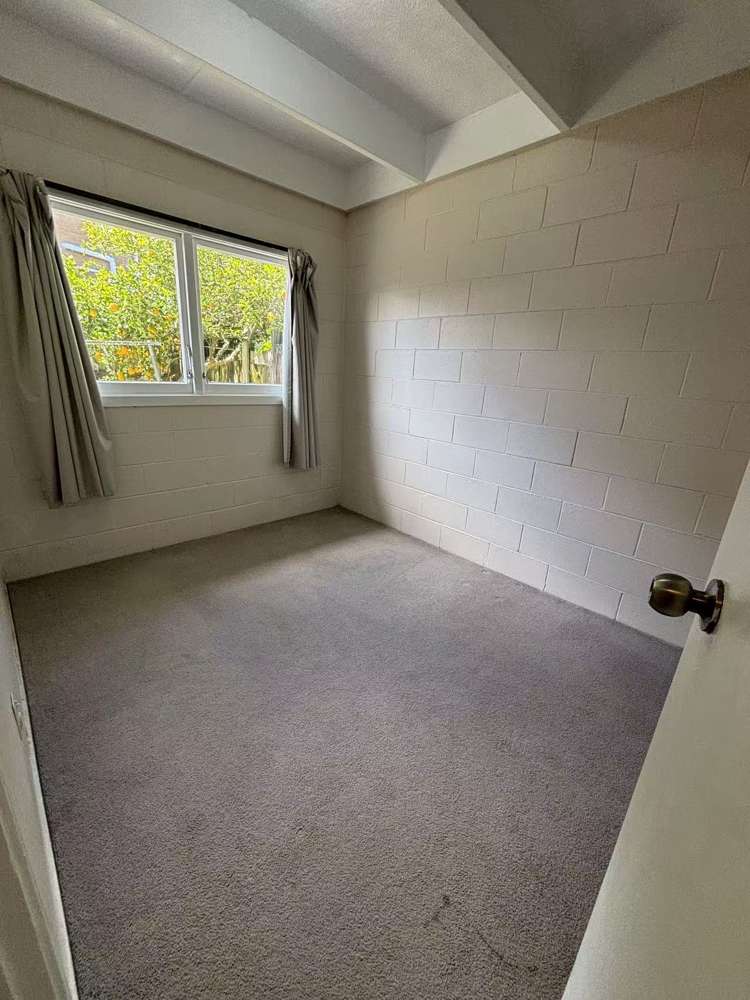 2/66 Flanshaw Road Te Atatu South_6