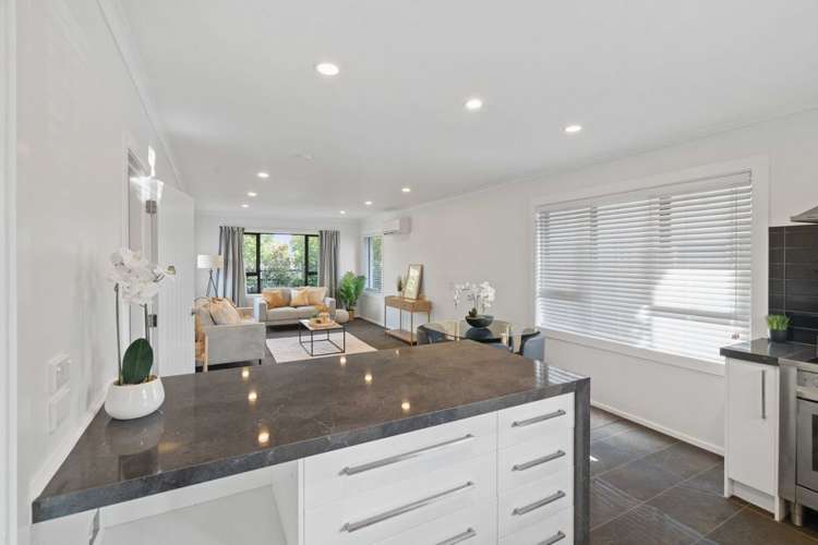 58 Bentley Street Russley_14