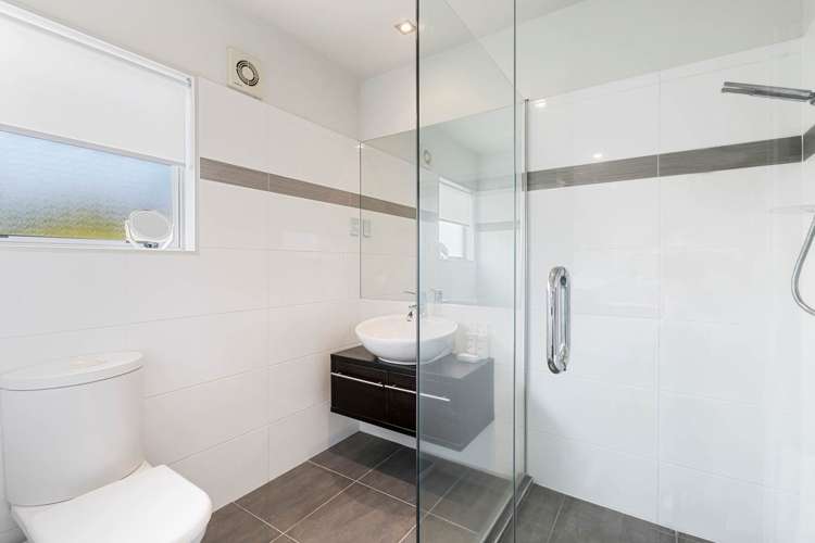 1b Aberdeen Road Castor Bay_15