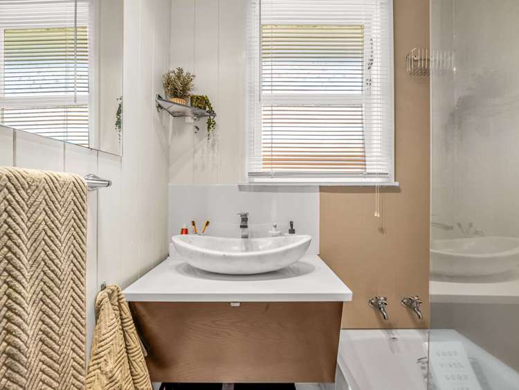 19 Bellmont Avenue Chartwell_22