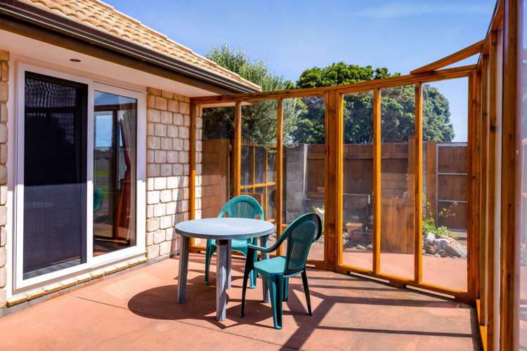 1 Wilson Road Opunake_11