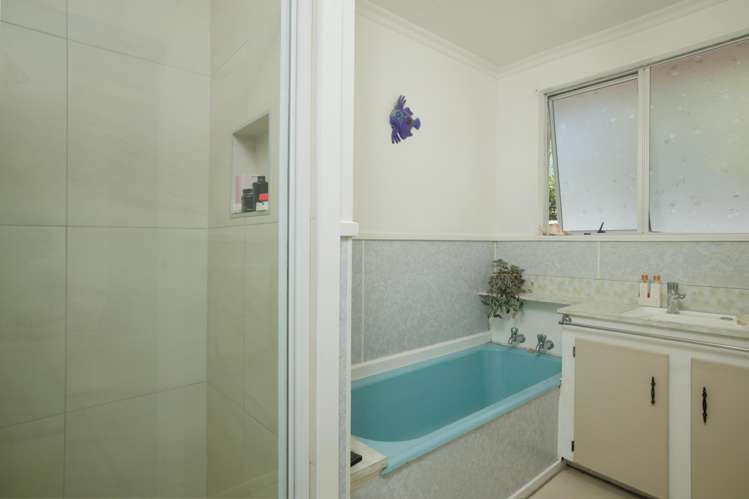 151 & 151a Beach Road Kaikoura_11