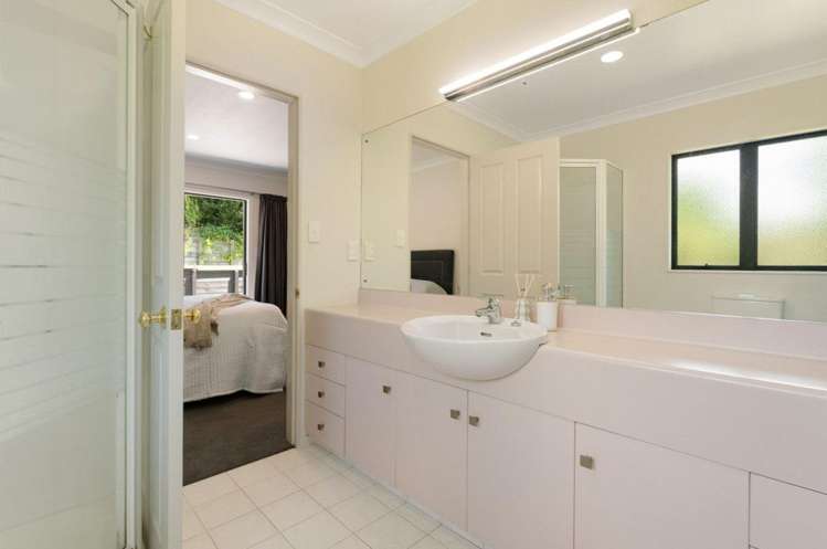 40 Westridge Drive 11235_8