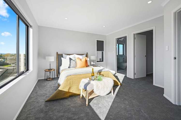 2/44 Rose Berry Crescent Flagstaff_7