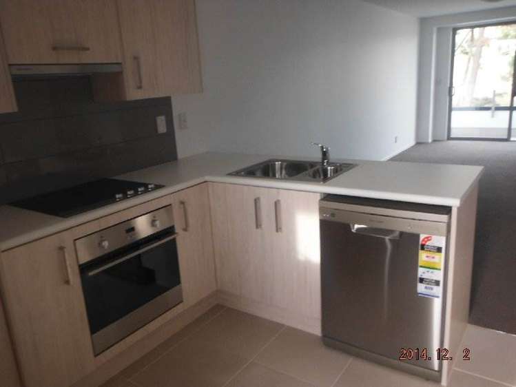 109/17 Link Crescent Stanmore Bay_1