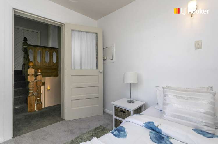 38 Easther Crescent Kew_14