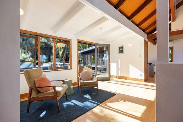 9c & 9d Waima Crescent Titirangi_3