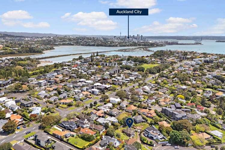 79 Tautari Street Orakei_14