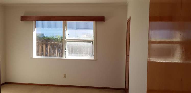 12 Mickle Street Te Atatu South_11