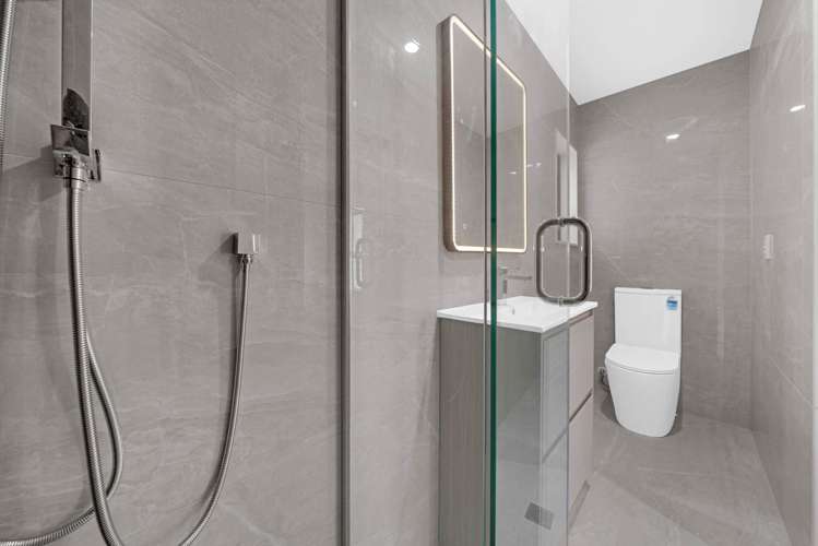84C Botany Road Botany Downs_18