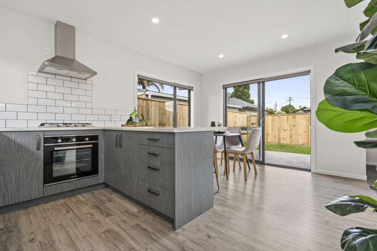 3/74 Claude Street 10458_3