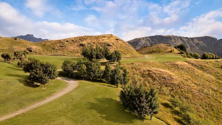 44 and 80 Toka Road Dalefield/Wakatipu Basin_12