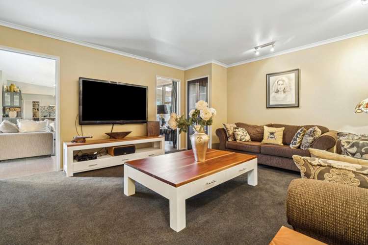 78 Bright Road Waiuku_15