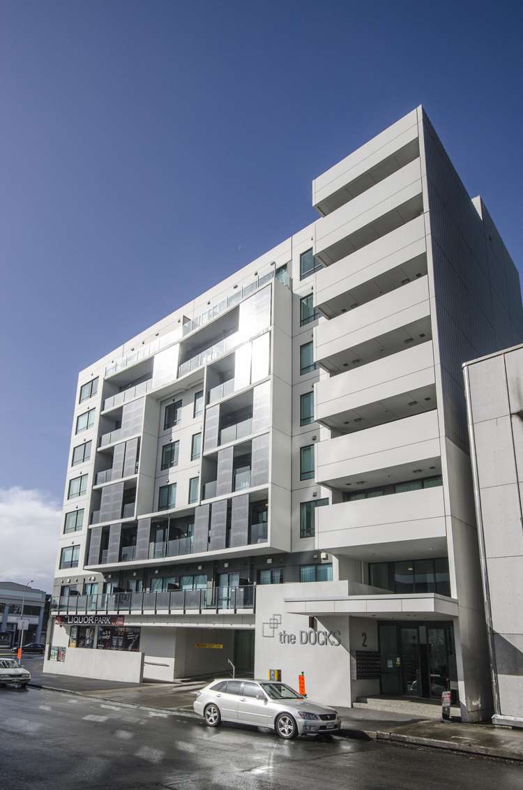 215/4 Dockside Lane Auckland Central_12