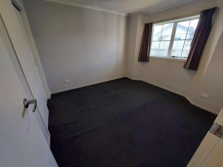 25 Queens Park Crescent 1067_5