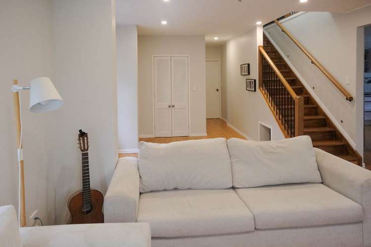 19 Wyoming Avenue Murrays Bay_7