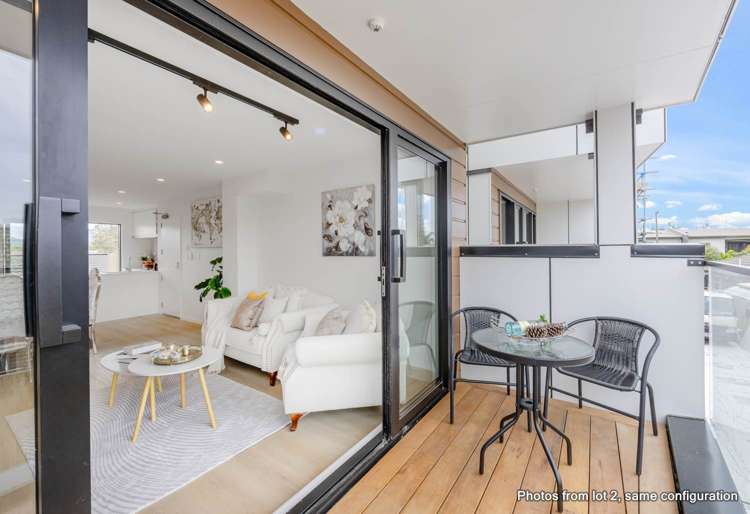 7/35 Centreway Road_0