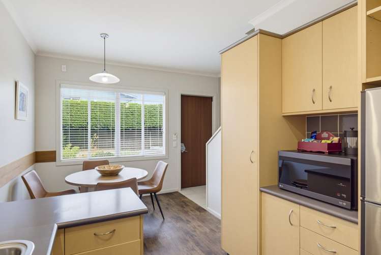 Unit 1, 4, 15/4-8 Matatua Road Raumati Beach_12