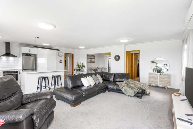1 Orewa Heights Crescent_4