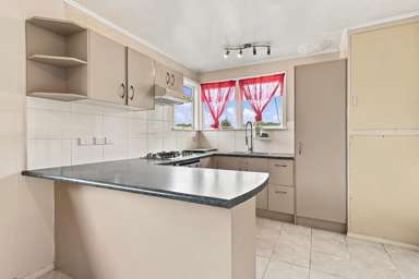 22 Clayton Avenue_3