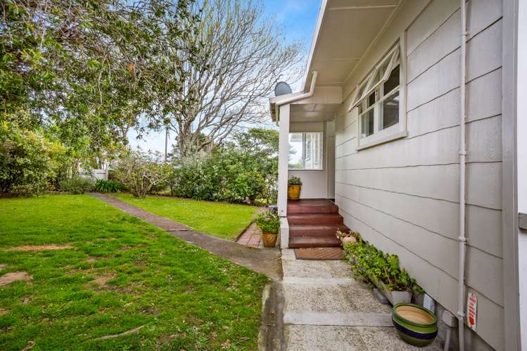 275 Hillsborough Road Hillsborough_14