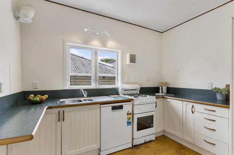 11 Bruce Avenue Brooklyn_4